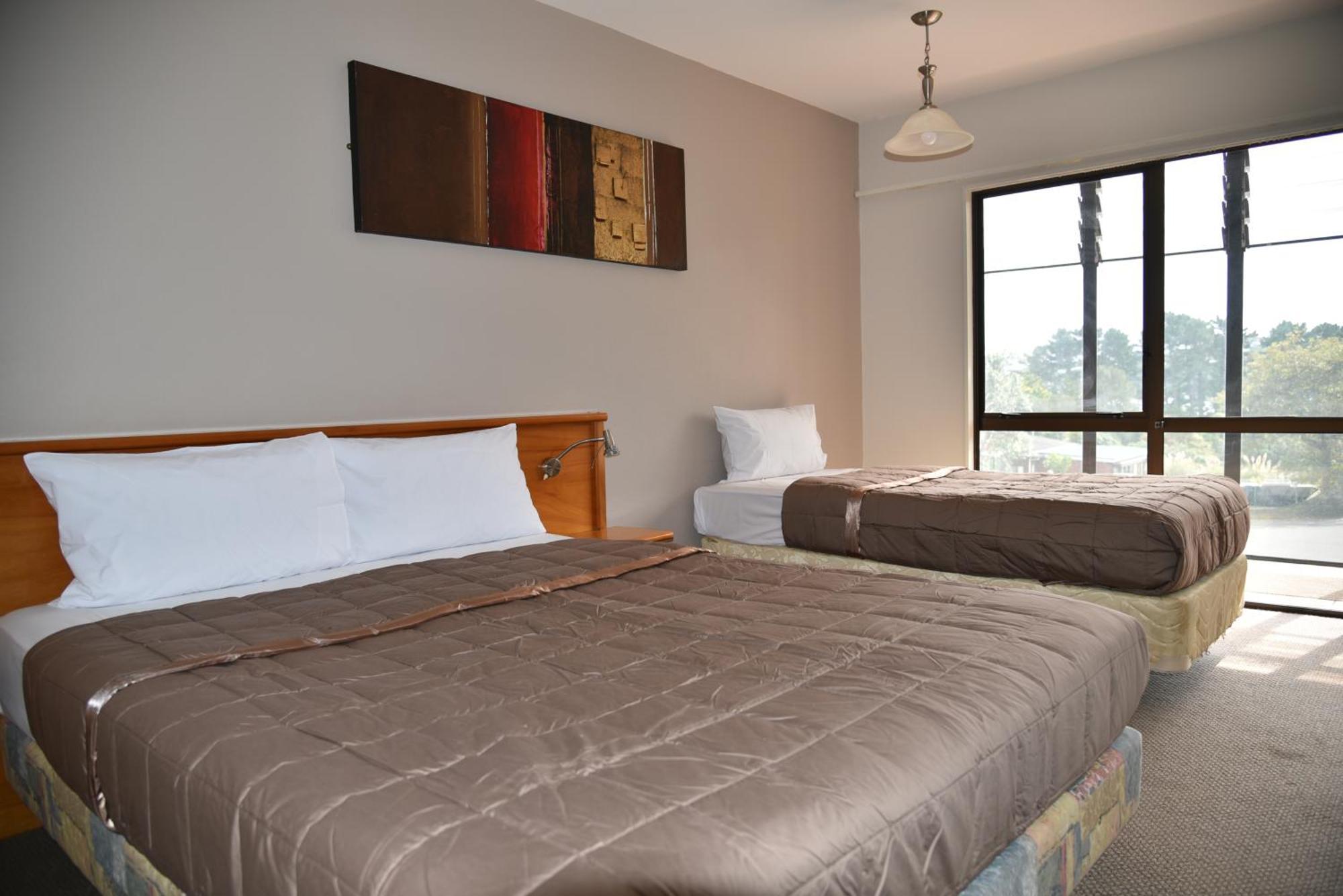 Aotea Lodge Porirua Ngoại thất bức ảnh