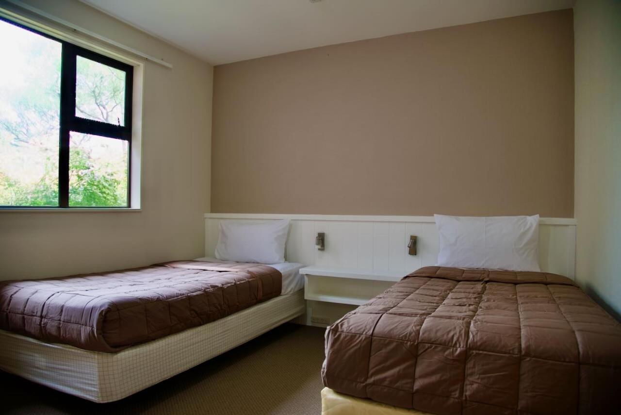 Aotea Lodge Porirua Ngoại thất bức ảnh