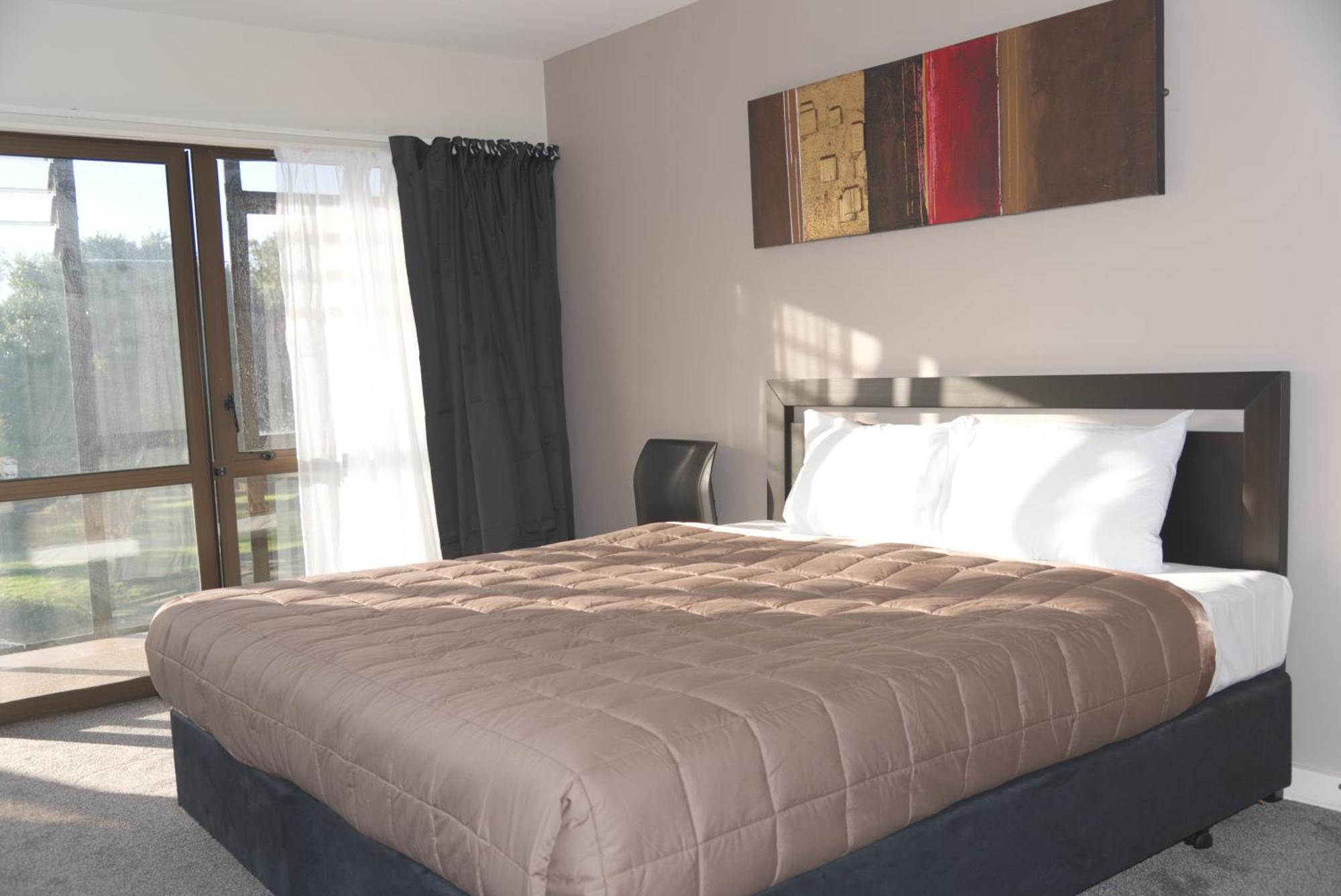 Aotea Lodge Porirua Ngoại thất bức ảnh