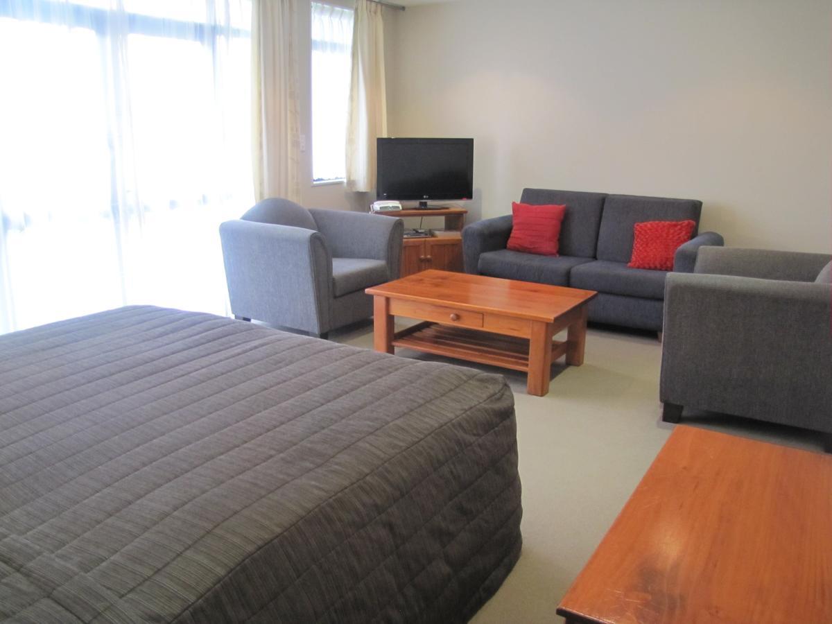 Aotea Lodge Porirua Ngoại thất bức ảnh