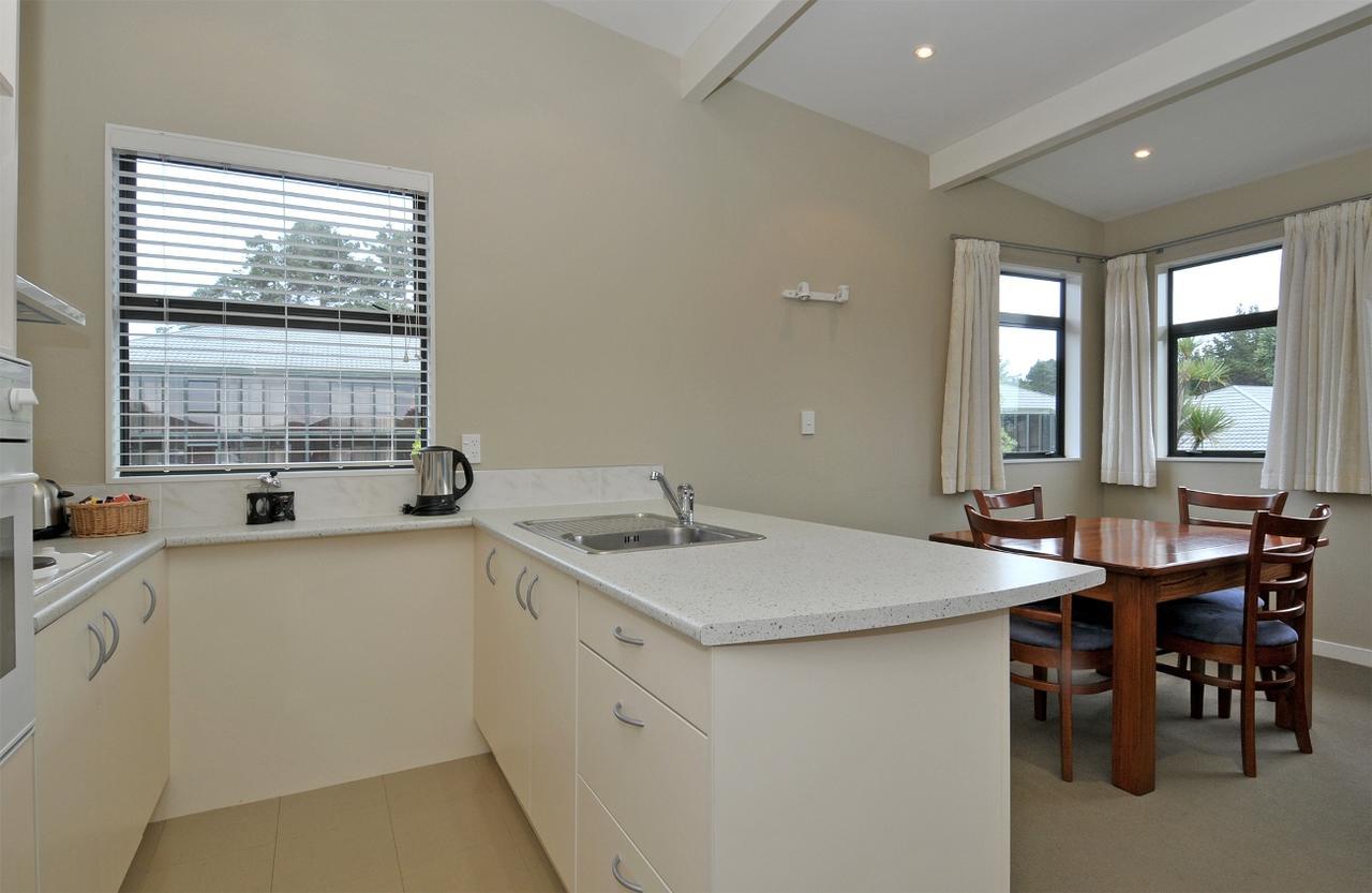 Aotea Lodge Porirua Ngoại thất bức ảnh
